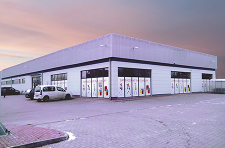 Arrowhead prowadzi komercjalizację Centrum Handlowego Ostrołęka